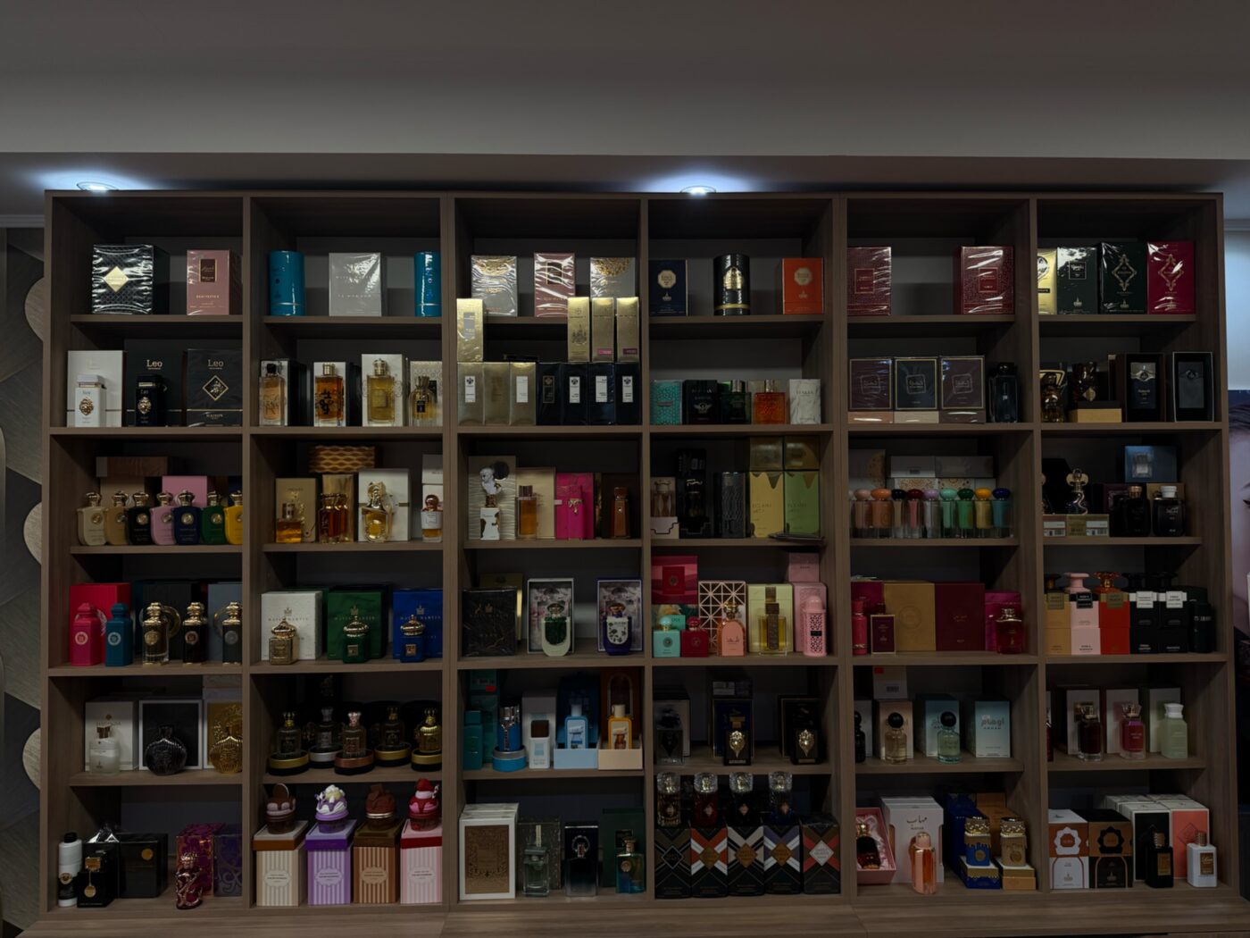 Zafír Essence bemutatóterem részlet 1